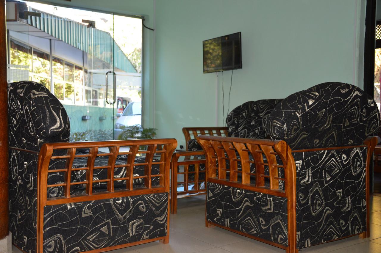 באדולה Weligama Holiday Inn מראה חיצוני תמונה